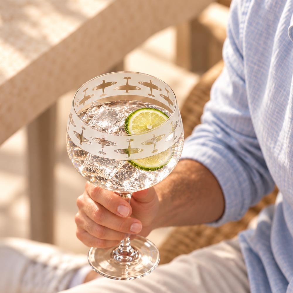 This elegant gin balloon glass features a Spitfire design and a small Royal Air Force Museum logo. Each glass is decorated by hand in the UK using traditional sandblasting techniques.