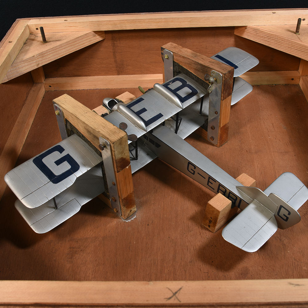 1924 Handley Page Hamilton exhibition/reference model with original wooden transit case.